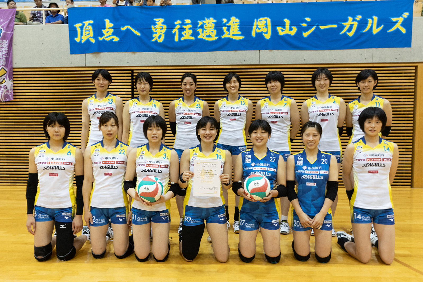 2M6A3365.jpg